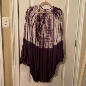 Livi boho purple & white tie-dye dolman sleeves long cardigan size 26/28